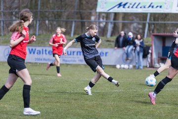 Bild 127 - wBJ VfL Pinneberg - Waldd�rfer SV : Ergebnis: 5:0